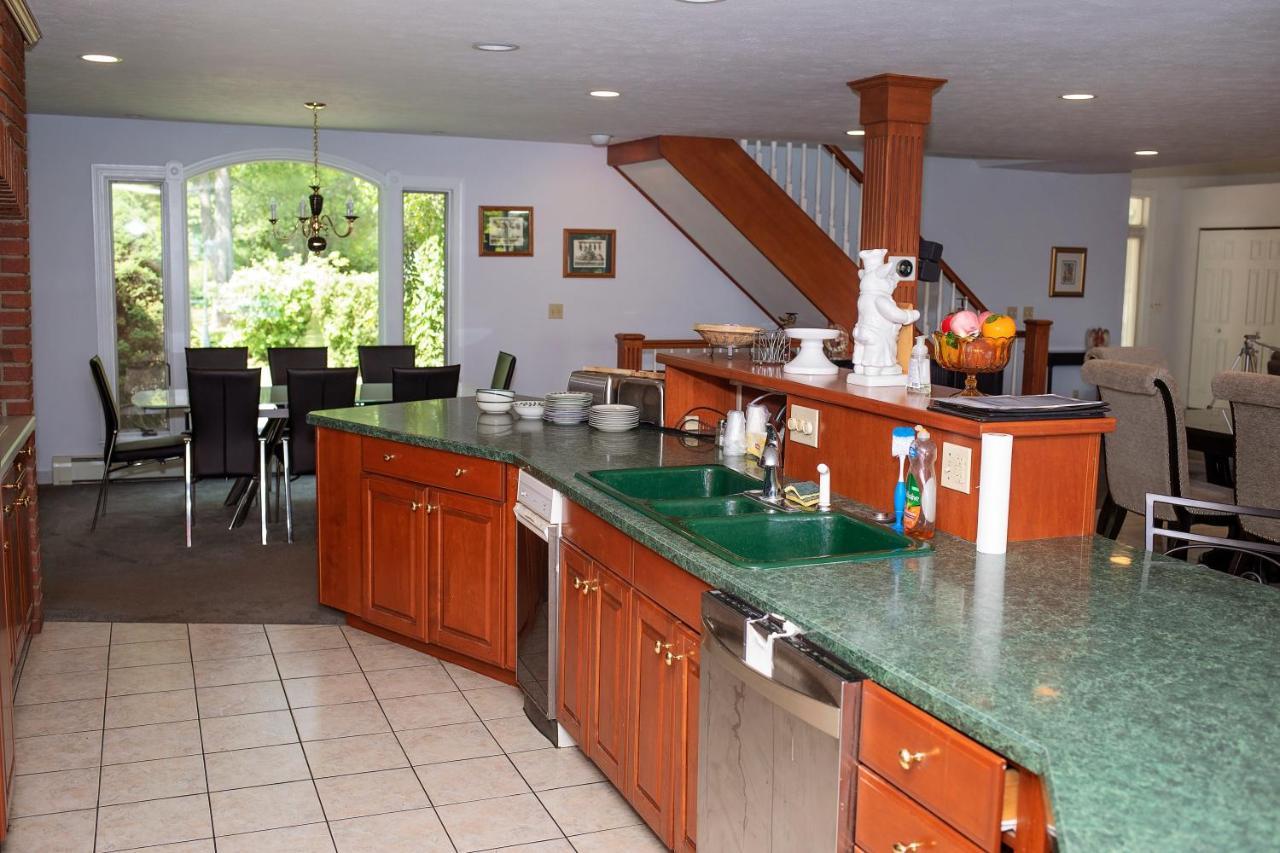 ווטקינס גלן Longhouse Manor B&B מראה חיצוני תמונה