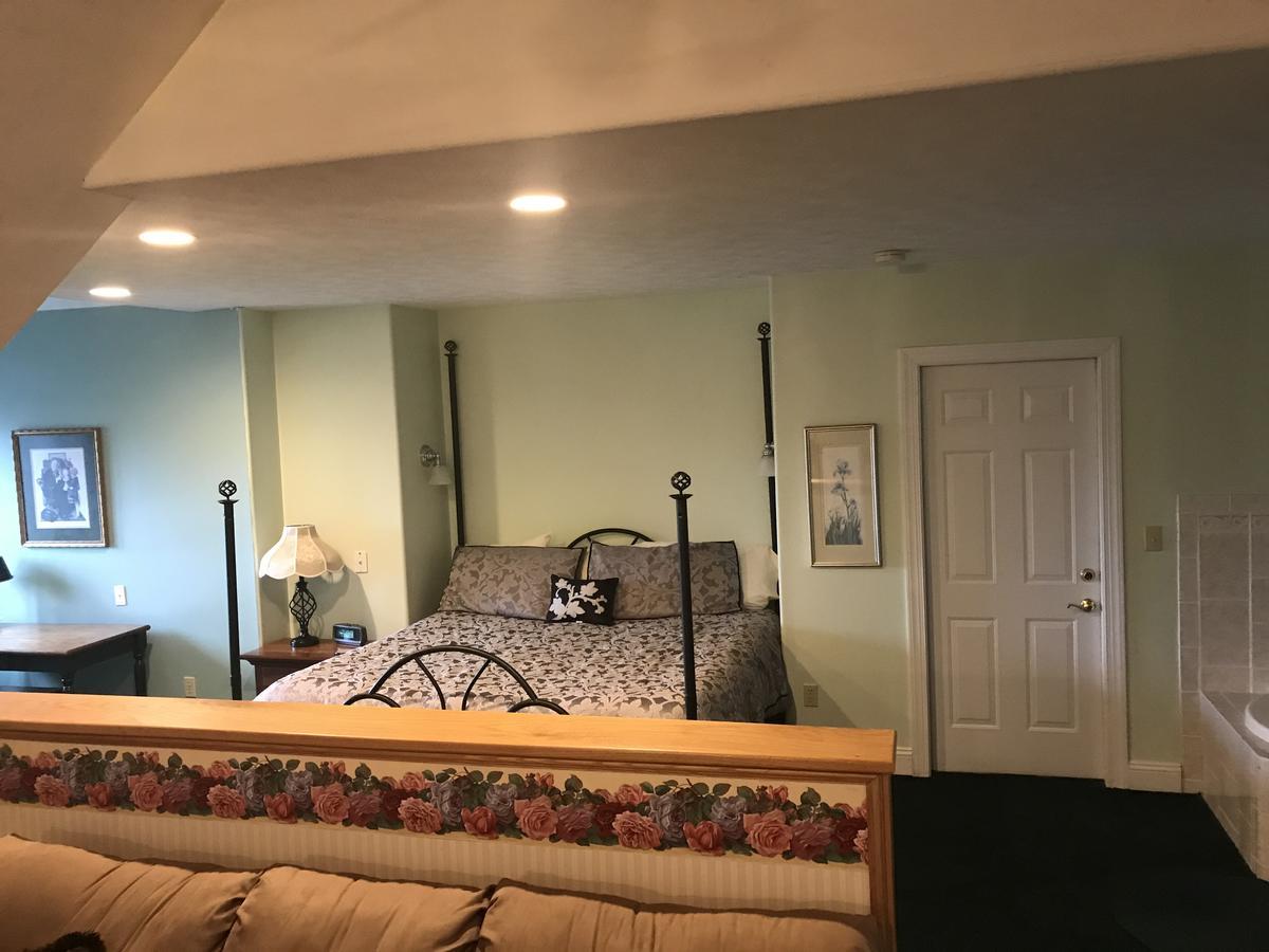 ווטקינס גלן Longhouse Manor B&B מראה חיצוני תמונה
